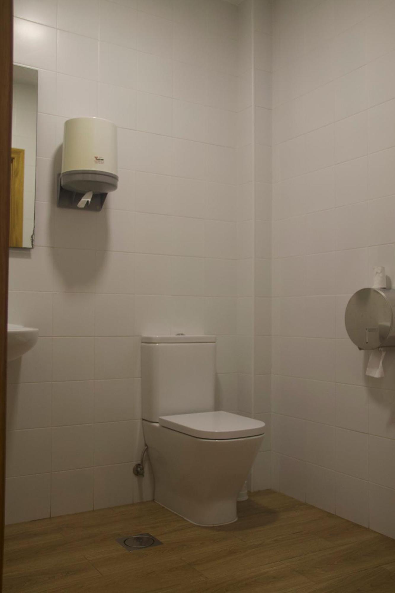 Albergue Parroquial Santiago Apostol De רדונדולה מראה חיצוני תמונה