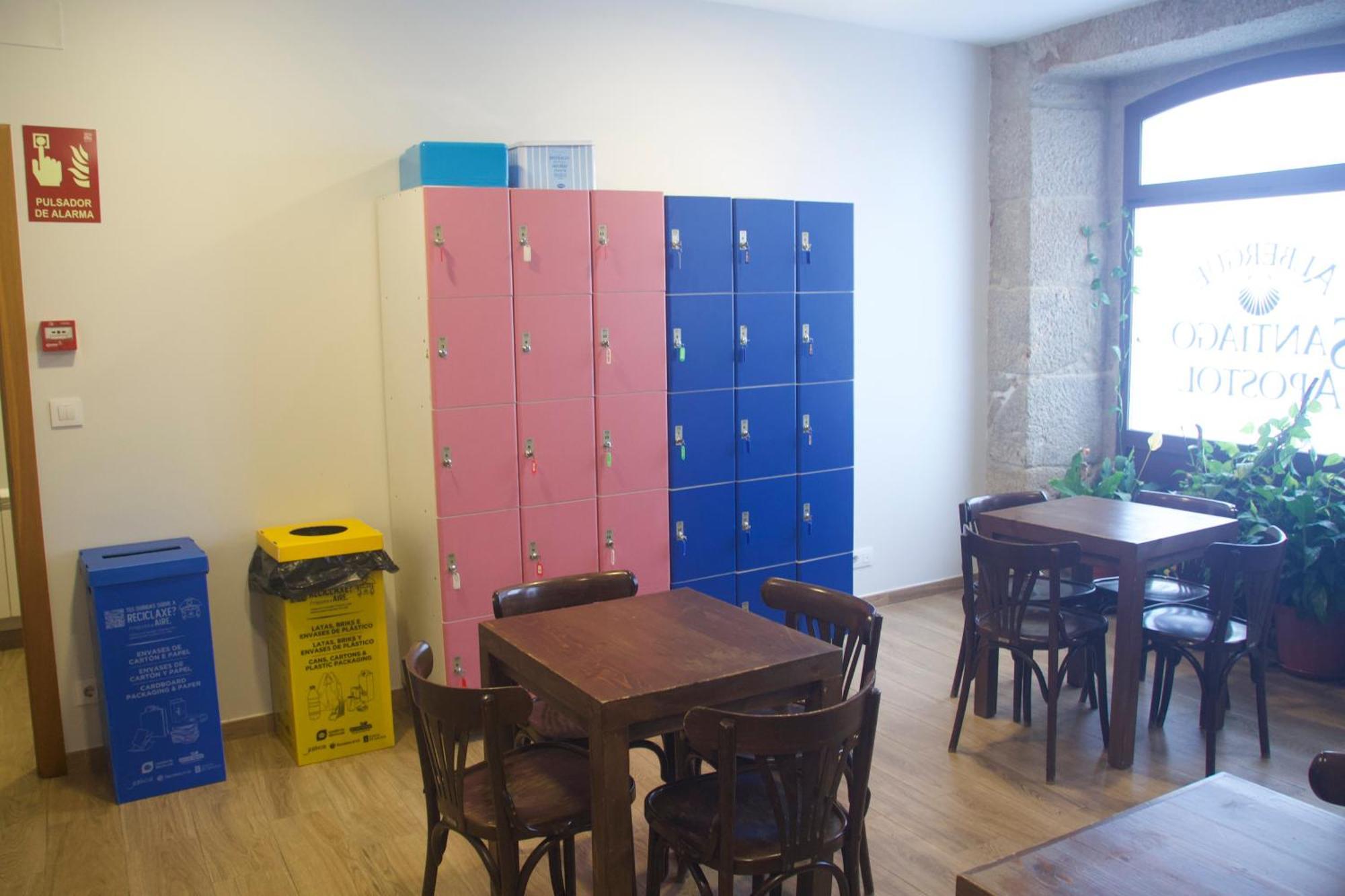 Albergue Parroquial Santiago Apostol De רדונדולה מראה חיצוני תמונה